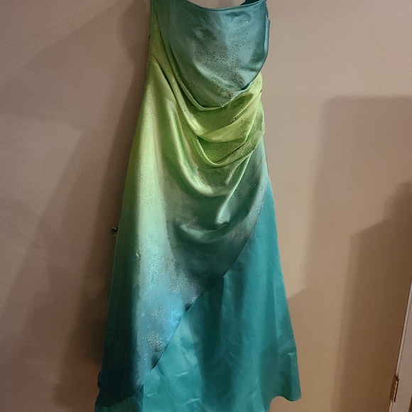 Blue/green size 13/14 Homecoming dress. - Picture 4 of 15